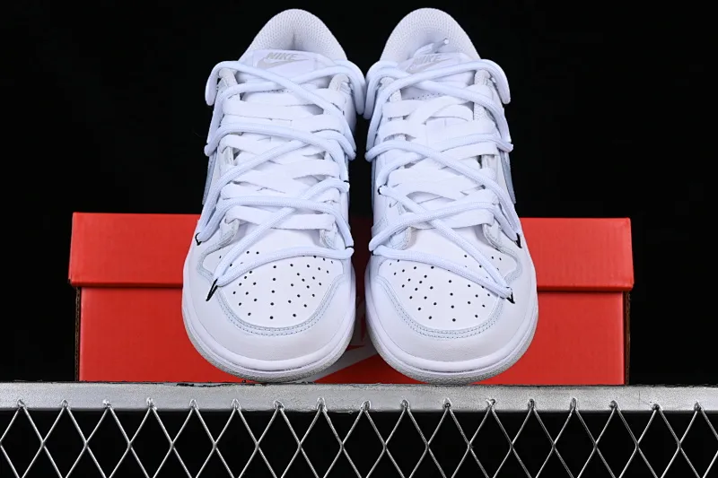 All categories Nk SB Dunk series Nk SB Dunk Low low-top sneakers Nk DunkLow bubble jellyfish summer clear and refreshing SB strap low-top casual sneakers DH9765-102
